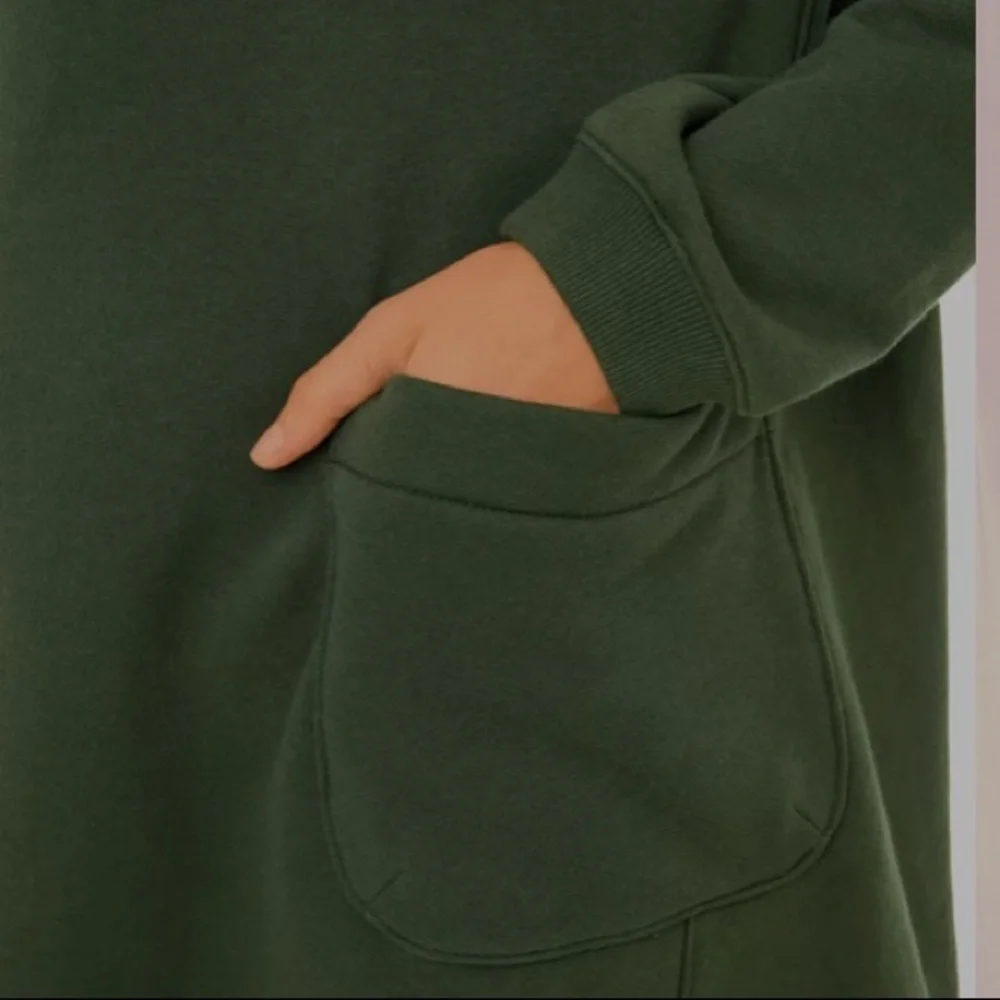 Forest Green Porter Dress
POMANDER PLACE - Picture 7 of 11